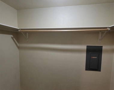 2626 Dove Meadow Drive - Photo Thumbnail 18