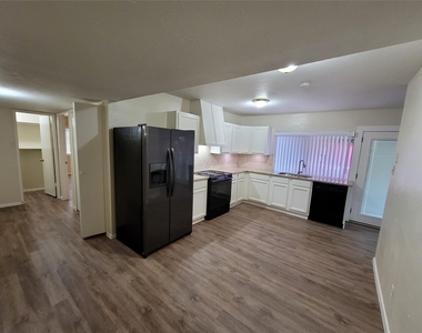 2626 Dove Meadow Drive - Photo Thumbnail 9