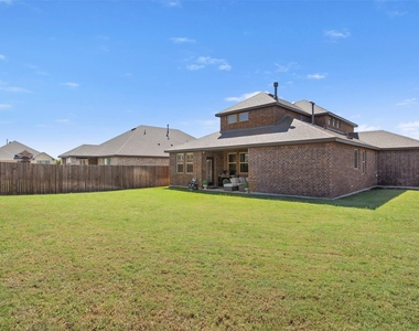 4125 Fern Loop - Photo Thumbnail 28