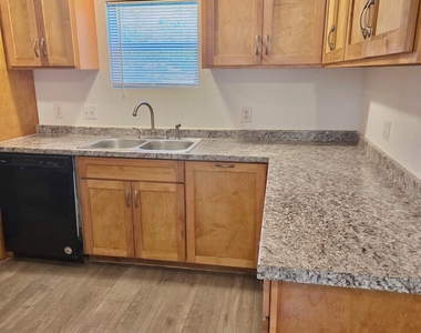 3716 Brook Valley Street - Photo Thumbnail 7