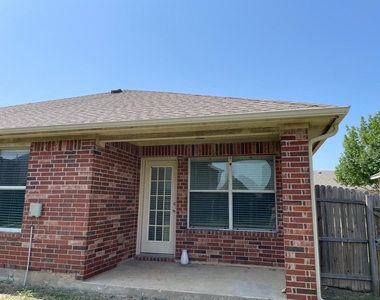 2049 Sunny Side Drive - Photo Thumbnail 29