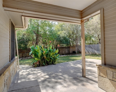 1109 W Hills Terrace - Photo Thumbnail 15