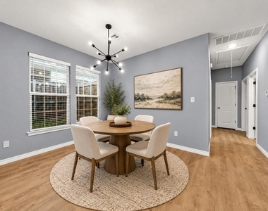2909 S Scullin Avenue - Photo Thumbnail 1