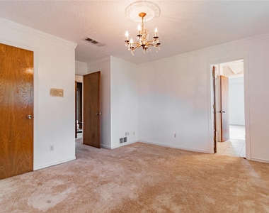 4320 Hickox Road - Photo Thumbnail 13