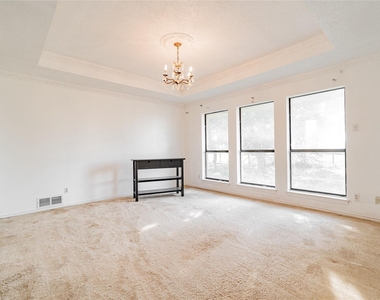 4320 Hickox Road - Photo Thumbnail 16