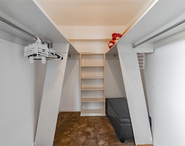 4320 Hickox Road - Photo Thumbnail 29