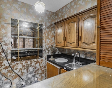 4320 Hickox Road - Photo Thumbnail 8