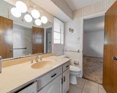 4320 Hickox Road - Photo Thumbnail 12