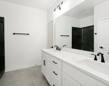 1426 Brushy Creek Drive - Photo Thumbnail 13