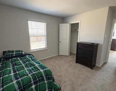 16721 Porterfield Lane - Photo Thumbnail 29