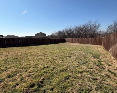 16721 Porterfield Lane - Photo Thumbnail 34