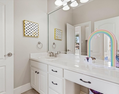 8200 Edgemont Court - Photo Thumbnail 28