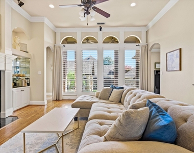 8200 Edgemont Court - Photo Thumbnail 15