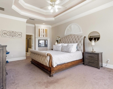 8200 Edgemont Court - Photo Thumbnail 17