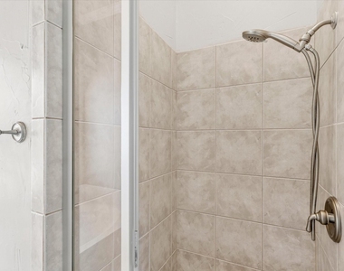 8200 Edgemont Court - Photo Thumbnail 26