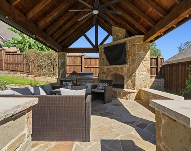 8200 Edgemont Court - Photo Thumbnail 32