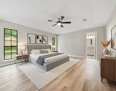 306 Westpark Drive N - Photo Thumbnail 13