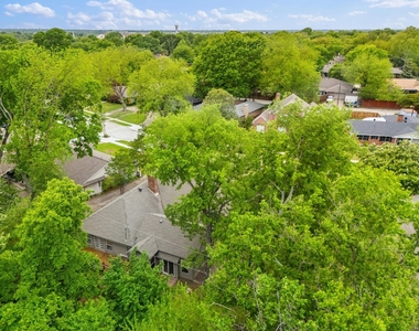 306 Westpark Drive N - Photo Thumbnail 30