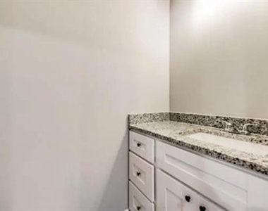 1118 Oak Drive - Photo Thumbnail 18