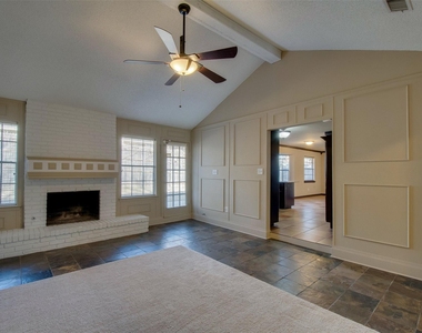 5605 Trails Edge Drive - Photo Thumbnail 5