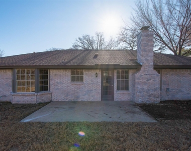 5605 Trails Edge Drive - Photo Thumbnail 23