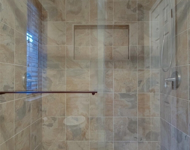 5605 Trails Edge Drive - Photo Thumbnail 18