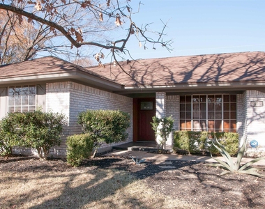 5605 Trails Edge Drive - Photo Thumbnail 25