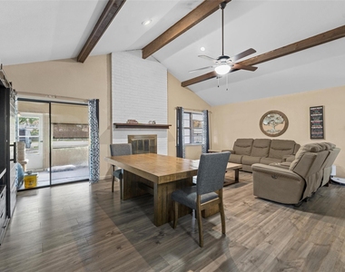 129 Texas Avenue - Photo Thumbnail 3