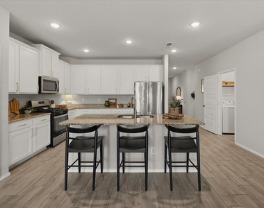 10920 Elata Drive - Photo Thumbnail 7