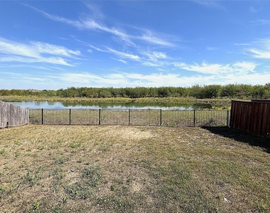 5030 Royal Springs Drive - Photo Thumbnail 38