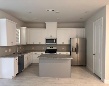 824 Heart Reef Road - Photo Thumbnail 7