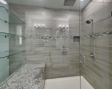217 S Village Way - Photo Thumbnail 10
