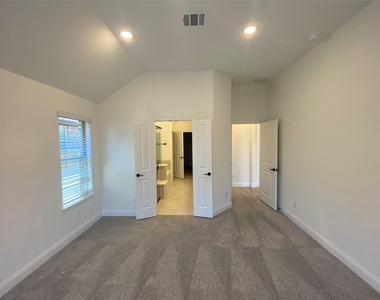2012 Hickory Chase Lane - Photo Thumbnail 21