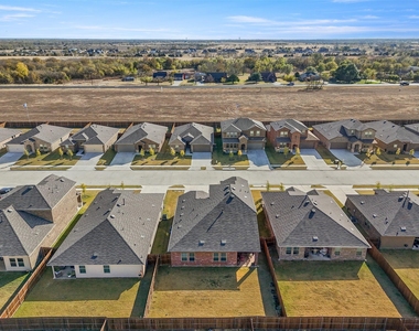 1437 Millstead Rill Drive - Photo Thumbnail 30