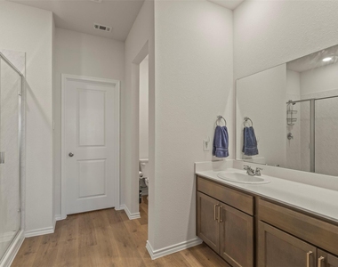 1437 Millstead Rill Drive - Photo Thumbnail 14