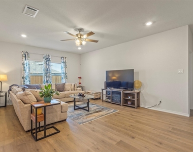 1437 Millstead Rill Drive - Photo Thumbnail 4