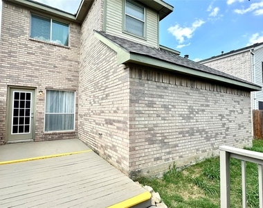 1402 Peregrine Street - Photo Thumbnail 1