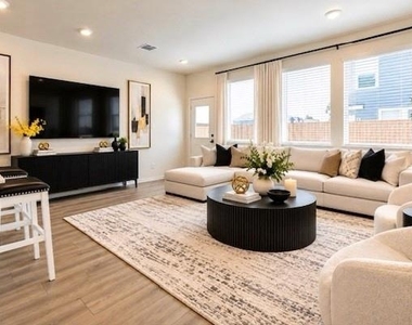 119 Tall Cedar Way - Photo Thumbnail 2