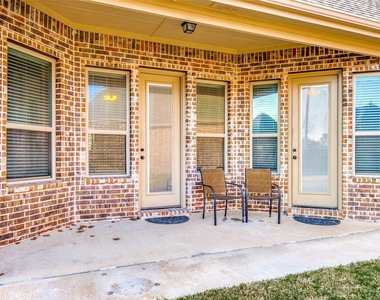 511 Kimblewick Drive - Photo Thumbnail 12