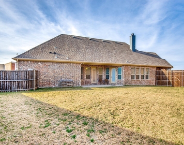 511 Kimblewick Drive - Photo Thumbnail 13