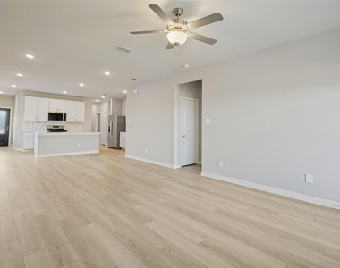 122 Winchester Hill Lane - Photo Thumbnail 3