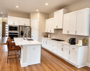 10755 Wells Branch Road - Photo Thumbnail 4