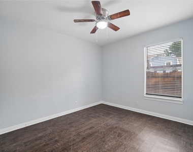 2333 Bird Street - Photo Thumbnail 20