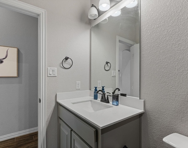 1089 Emilia Drive - Photo Thumbnail 34