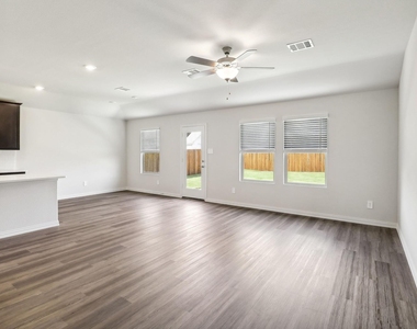 2124 Gustavus Drive - Photo Thumbnail 9