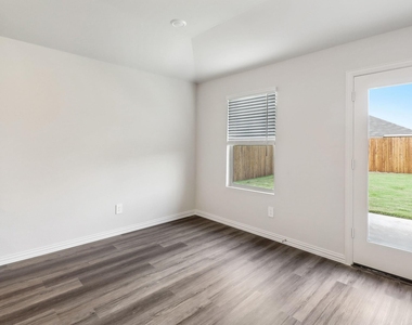 2124 Gustavus Drive - Photo Thumbnail 7