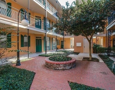 6318 Richmond Avenue - Photo Thumbnail 1