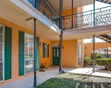6318 Richmond Avenue - Photo Thumbnail 2