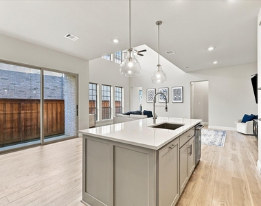 3567 Honeycutt Drive - Photo Thumbnail 13