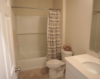 702 Indigo Road - Photo Thumbnail 11